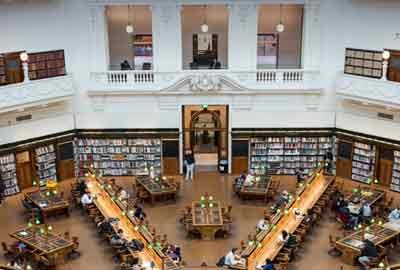 2025年597分能考商务英语专业吗 597分商务英语专业大学推荐