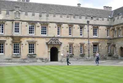 河南哪些大学招生科学教育专业及选科要求 共23所高校和开设学校推荐（2026参考）